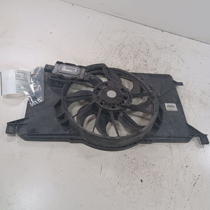 Radiator Cooling Fan Motor Electric EV Fits 12-18 Ford Focus OEM