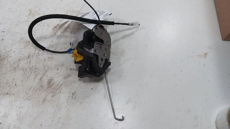 Buick Encore Door Latch Lock Left Driver Front  2013 2014 2015 2016