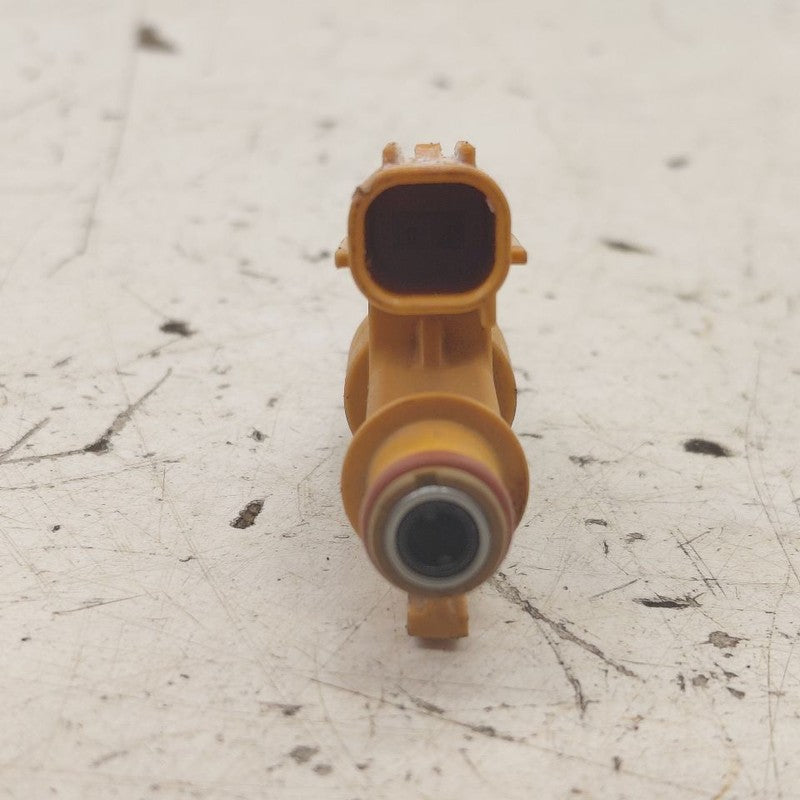 Upper Fuel Injection Injector Fits 18-21 Lexus NX300