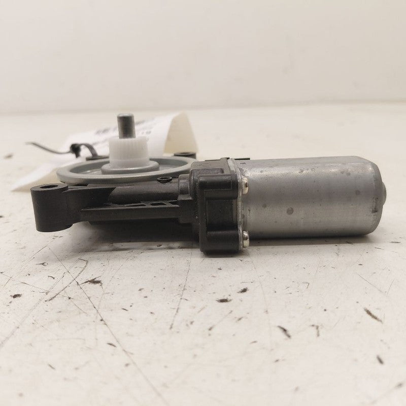 Passenger Right Rear Power Window Motor Fits 16-25 Chevy Malibu