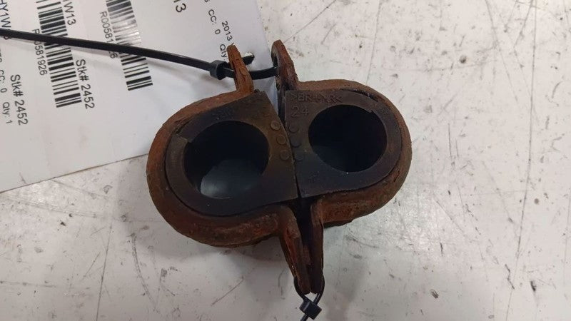 Hyundai Veloster Sway Bar Bushing Mounting Bracket  2012 2013 2014 2015 