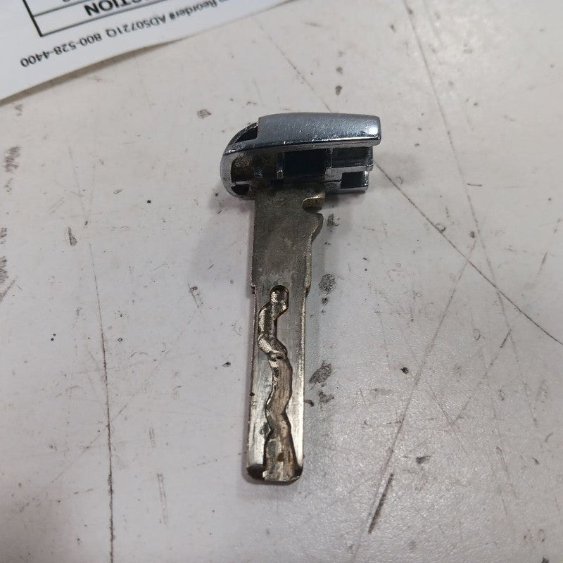 Fob Remote Three Button Fits 17-21 Jeep Compass OEM