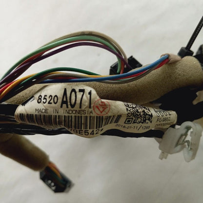 Mitsubishi Outlander   HVAC Wire Harness {8520A071} 2018 2017 2016