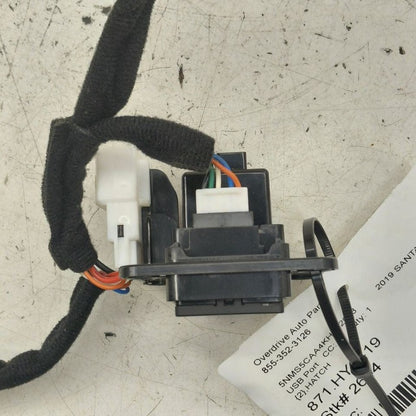 Hyundai Santa Fe USB Plug In Hub Port  2019 2020