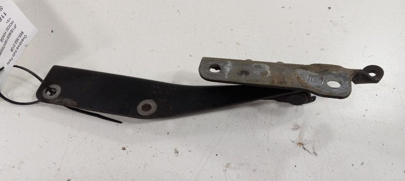 57260FC010 1998 Subaru Forester Hood Hinge