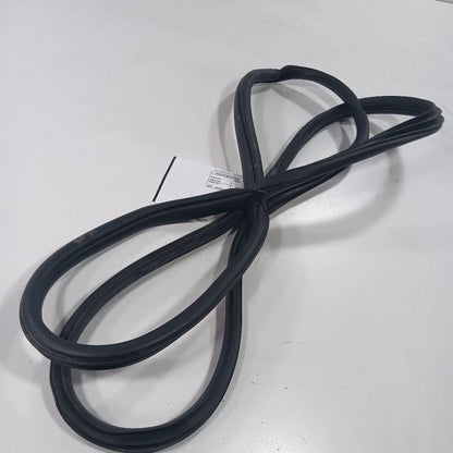 Kia Sorento On Body Door Jamb Seal Rear Right Passenger Back  2018 2017 2016