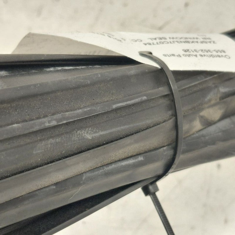 Alfa Romeo Stelvio Door Glass Window Seal Rubber Right Passenger Rear 