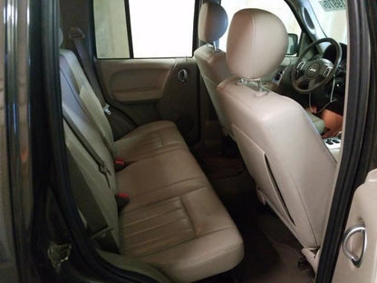 Jeep Liberty On Body Door Jamb Seal Front Right Passenger 2006