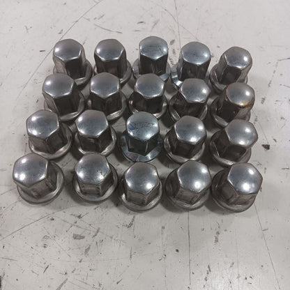 Chevy Trailblazer Lug Nut Set  2021 2022 2023 2024 2025