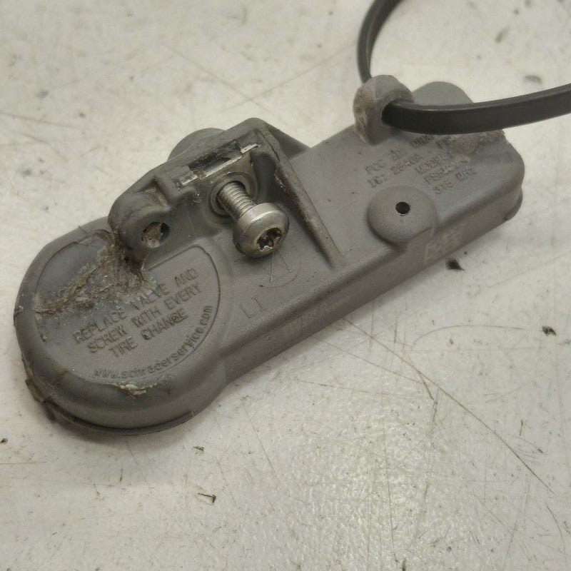 Hyundai Veloster TPMS Tire Pressure Monitor System Sensor  2017 2016 2