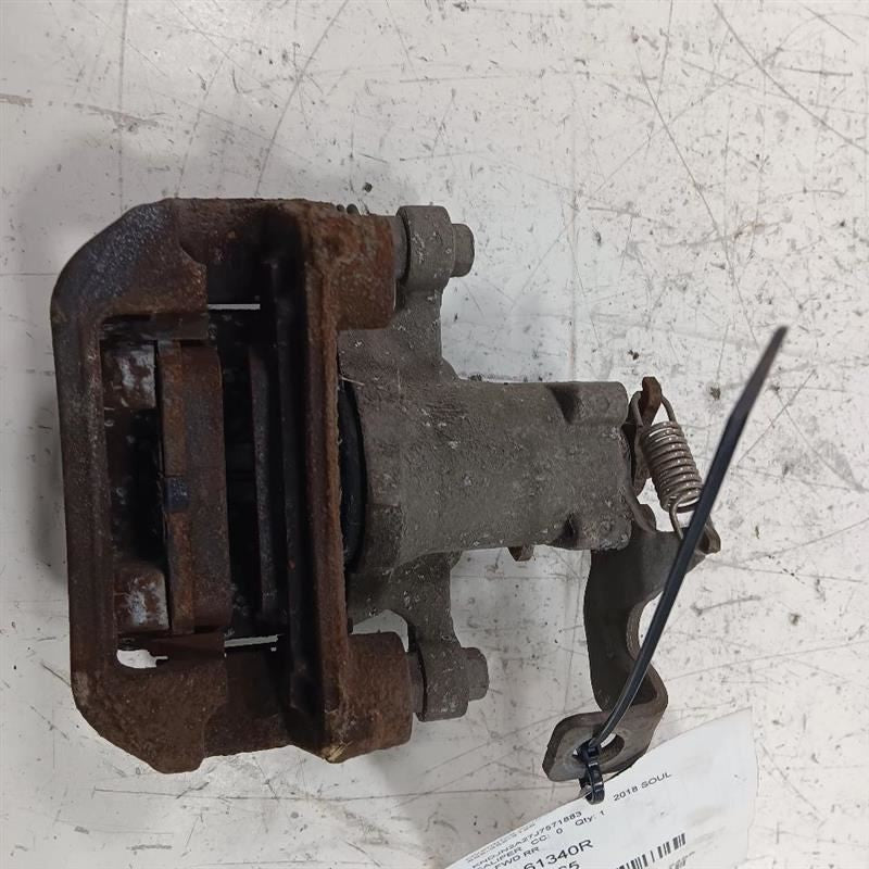 Passenger Right Rear Brake Caliper Model Fits 14-19 Kia Soul OEM