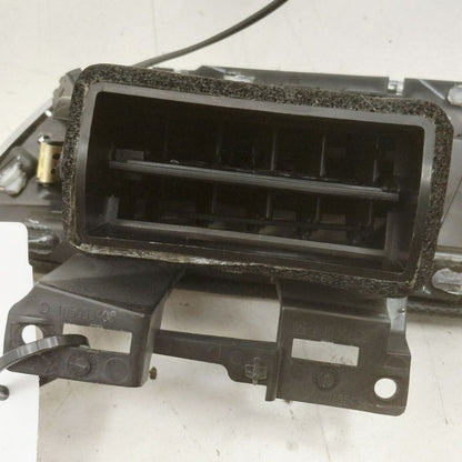 Cadillac XTS Dash Air Vent Left Driver      2016 2017 2018