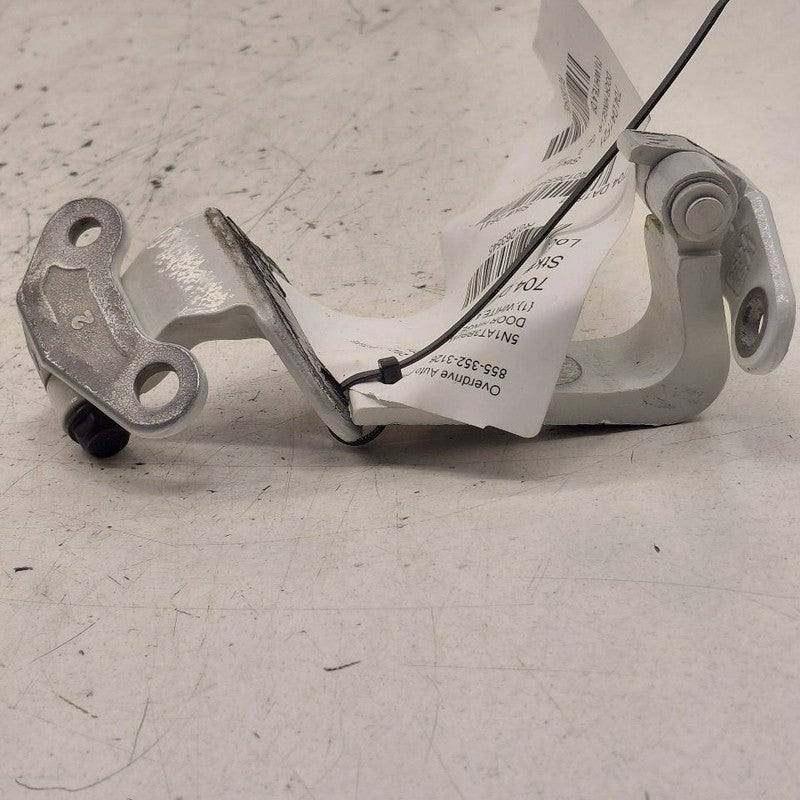 Nissan Rogue Door Hinge Set Left Driver Rear  2021 2022 2023