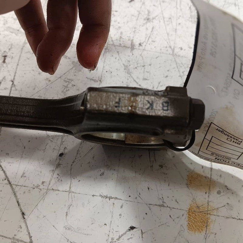 Nissan Kicks Single Piston With Connecting Rod   1.6 2021 2022 2023 20