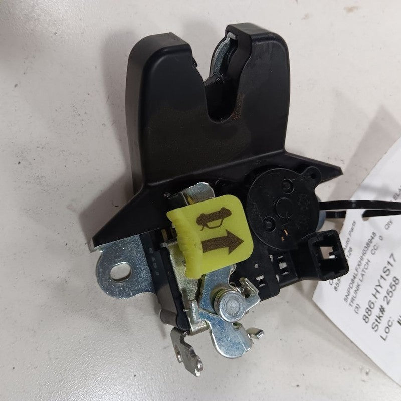 Hyundai Elantra Trunk Latch  2017 2018 2019 2020 OEM