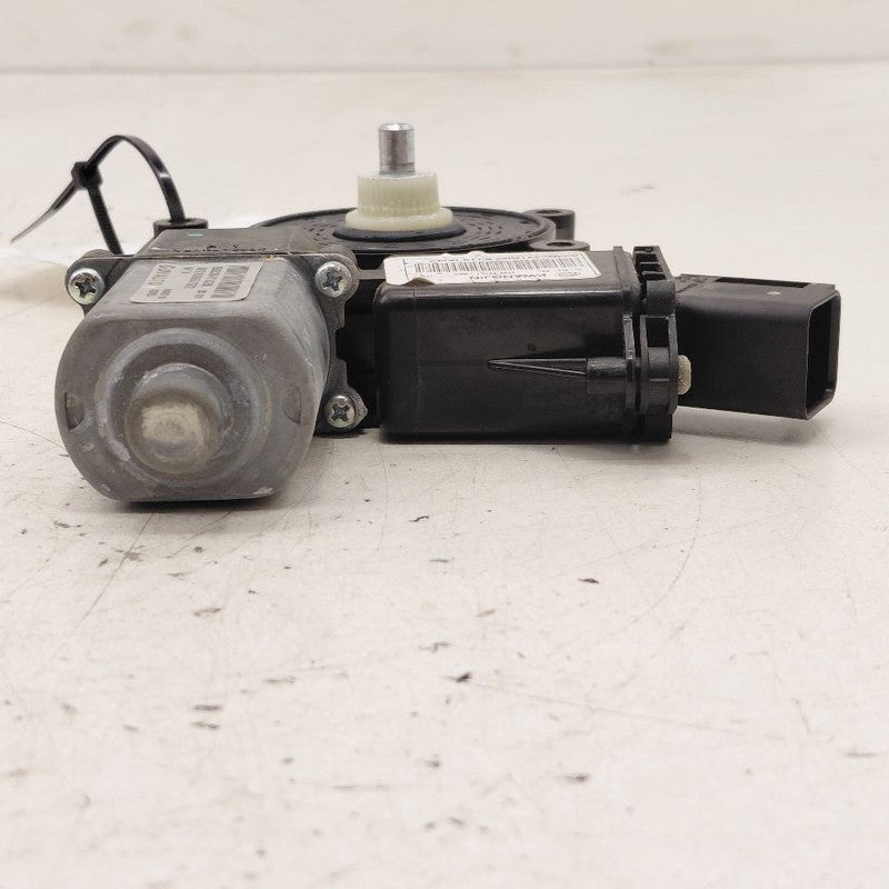 Passenger Right Rear Power Window Motor Fits 16-20 Cadillac CT6