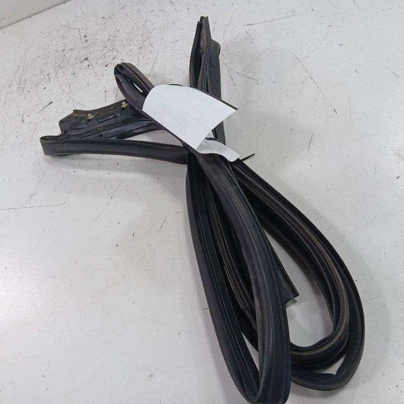 INFINITI Q50 On Door Seal Rubber Right Passenger Rear Back  2014 2015 