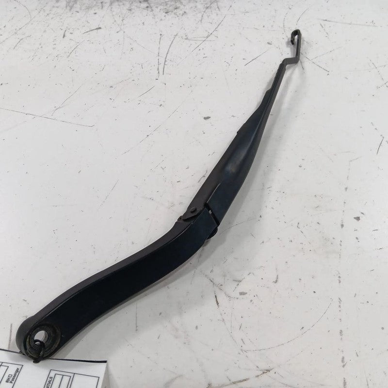Jeep Compass Windshield Wiper Arm Left Driver  2021 2020 2019 2018 2017