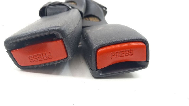 Ford Fusion Seat Belt Buckle Latch Right Passenger Rear Back 2011 2010 2009 2008