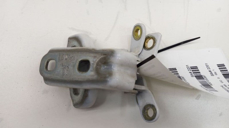 Chevy Malibu Door Hinge Set Right Rear Side RR 2014 2015 2016 2017 2018