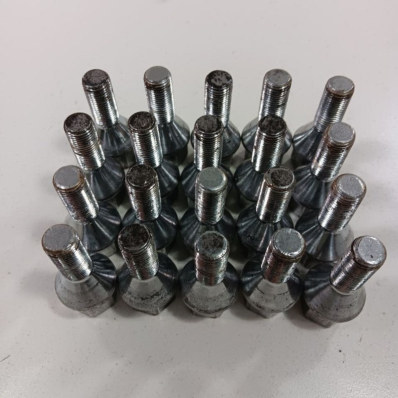 Jeep Renegade Lug Nut Set  2017 2018 2019 2020