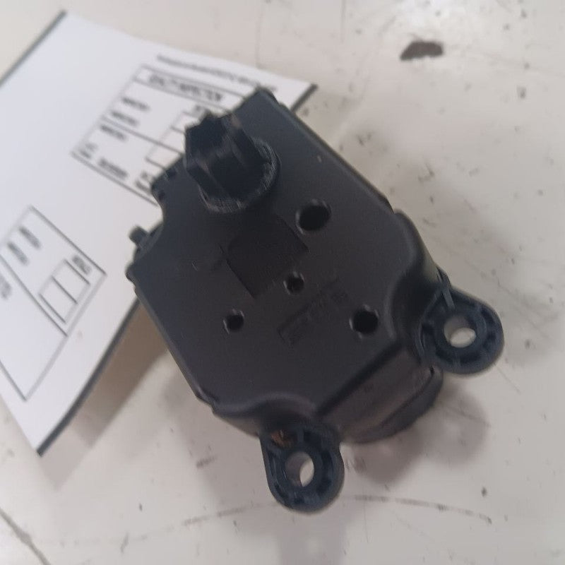 Ford Focus Flap Door Motor Heater AC Door Actuator  2018 2017 2016 201