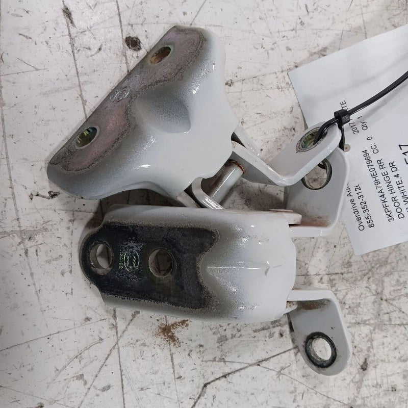 Kia Forte Door Hinge Set Right Rear Passenger  2015 2016 2017 2018