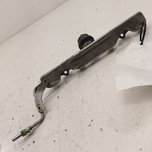 Honda Clarity Fuel Rail Injection Injector Mount Bar  2018 2019 2020