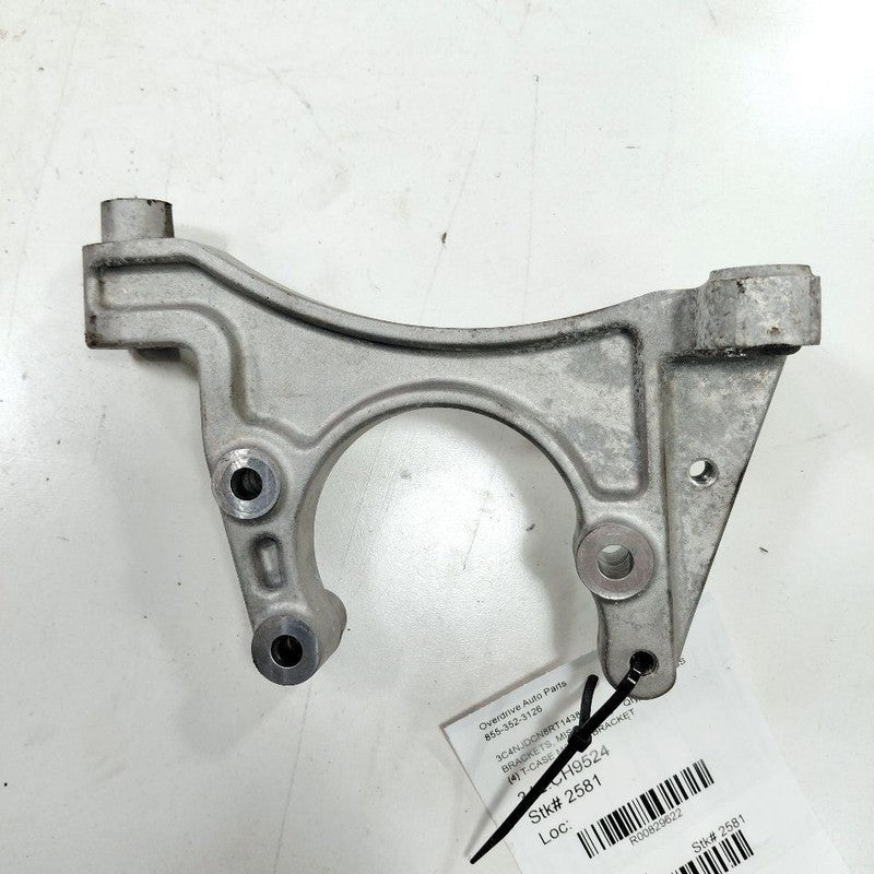Jeep Compass Transfer Case Mount Bracket  2025 2024 2023 OEM