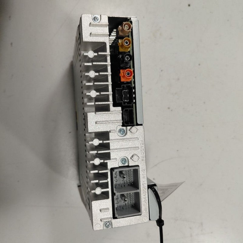 Audio Equipment Radio Receiver ID 84705645 Fits 20-21 GMC Acadia 