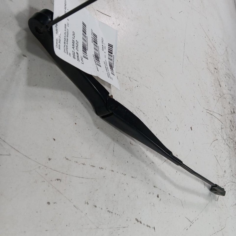 Jeep Renegade Windshield Wiper Arm Right Passenger   2021 2020 2019 OE