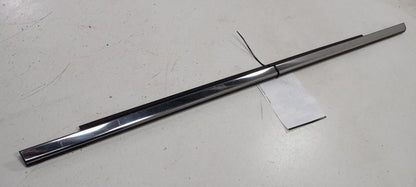 Chevy Traverse Door Glass Window Weather Strip Trim Rear Right Passeng