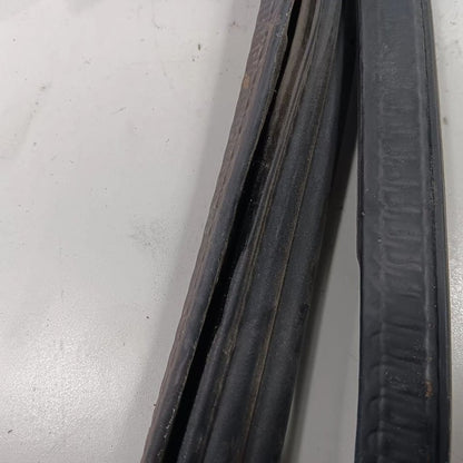 FIAT 500 Cowl Vent Panel Hood Rubber Seal  2017 2016 OEM