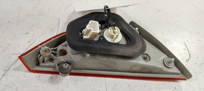 924033Q000 Passenger Right Tail Light Brake VIN B 8th Digit Lid Mounted Fits 11-14 SONATA