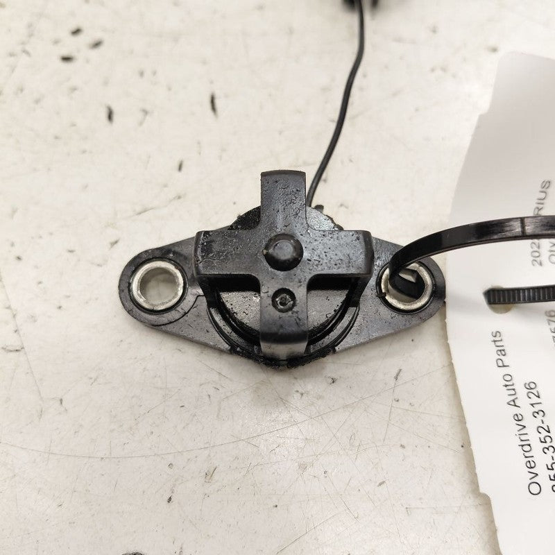 Toyota Prius Engine Oil Level Sensor 1.8 2022 2021 2020