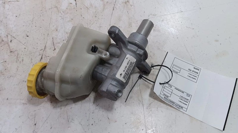 Brake Master Cylinder Fits 16-19 Subaru Legacy OEM