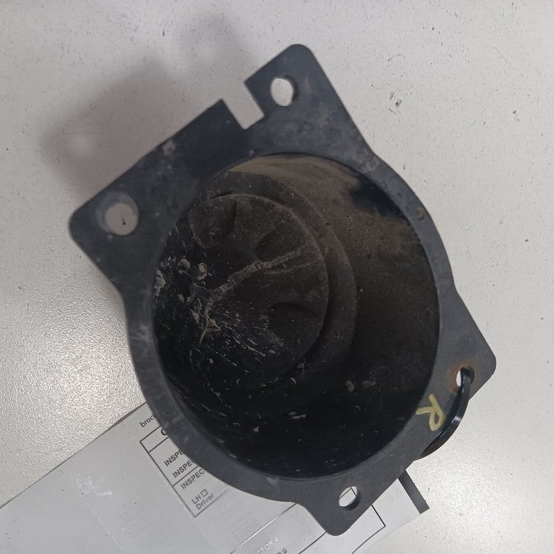 Fiat 500 Front Bumper Fog Light Insert Trim Bezel Right Passenger Side  2014 201