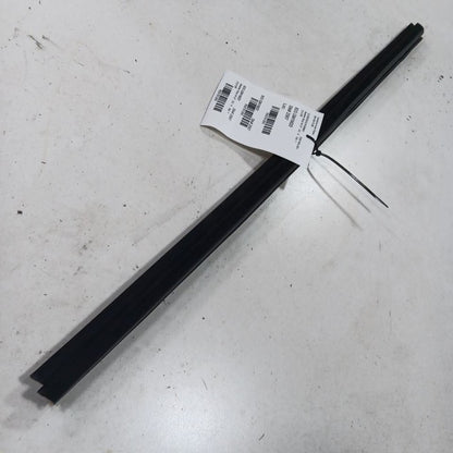 Chevy Malibu Left Front Weather Strip Interior 2019 2020 2021 2022 OEM