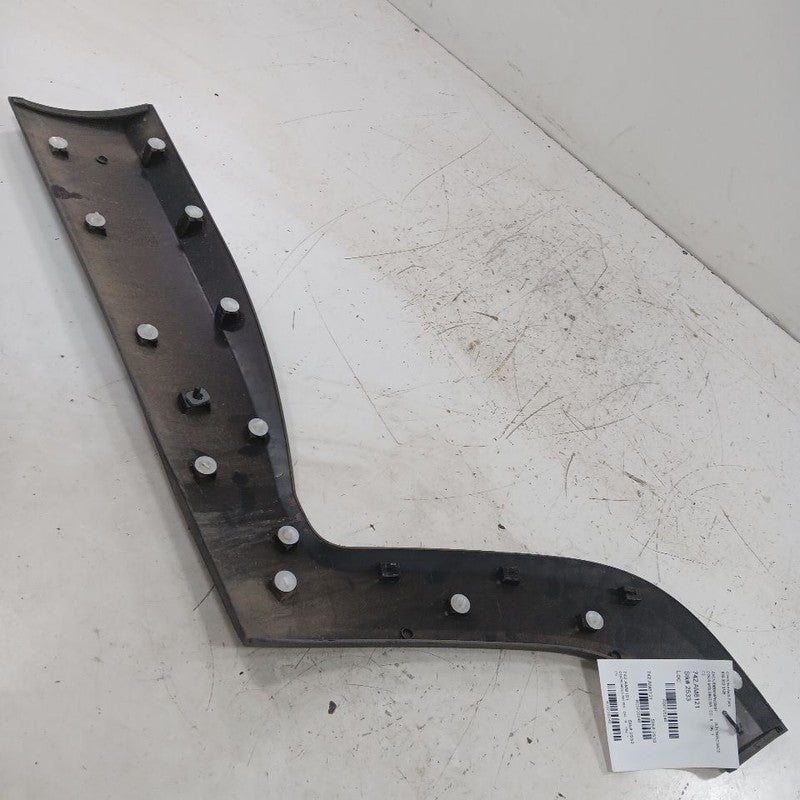 Jeep Renegade Door Molding Trim Strip Right Passenger Side Rear Back 2