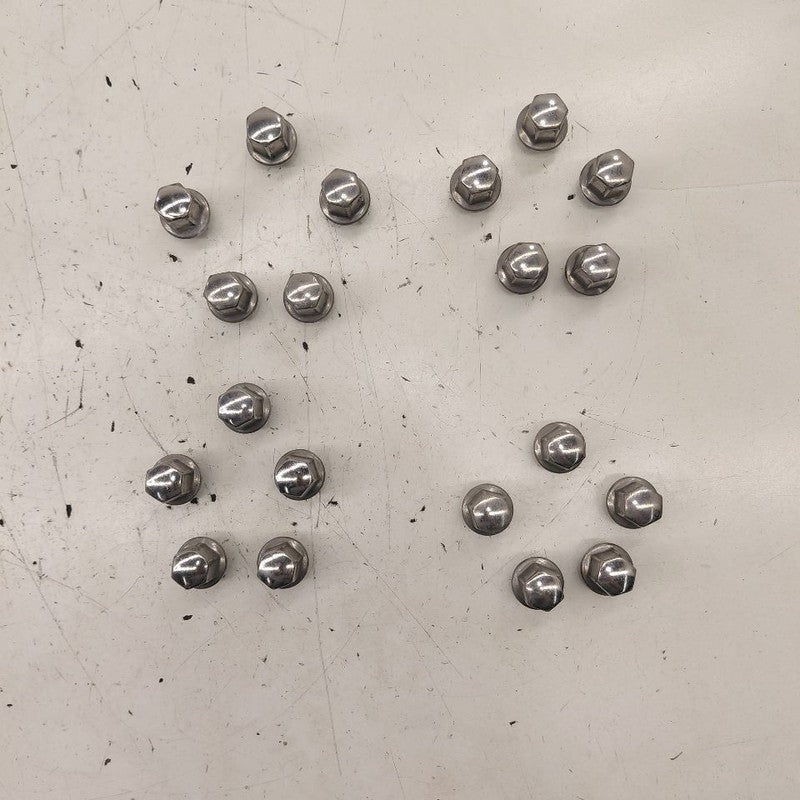 Chevy Trax Lug Nut Set  2025 2024