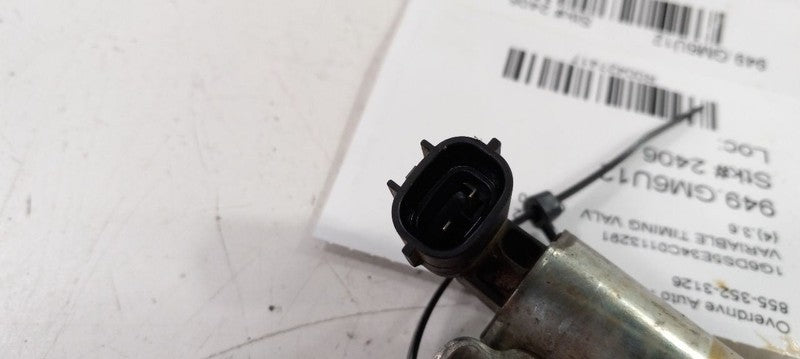 Cadillac CTS Variable Timing Gear Oil Control Valve Solenoid Cylinder 