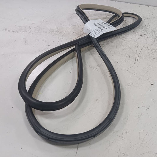 INFINITI QX50 On Body Door Jamb Seal Front Right Passenger  2017 2016 2015 2014