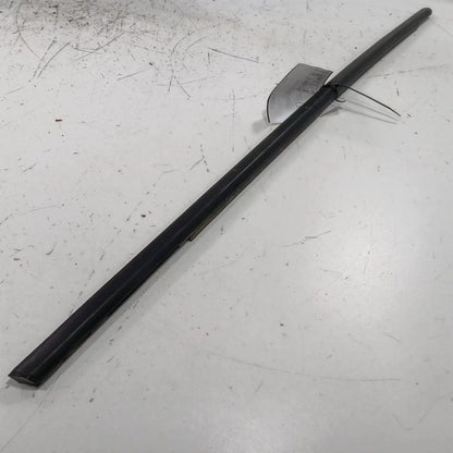 Jeep Compass Door Glass Window Weather Strip Trim Front Right Passenge