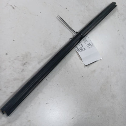 Chevy Malibu Left Front Weather Strip Interior 2019 2020 2021 2022 OEM