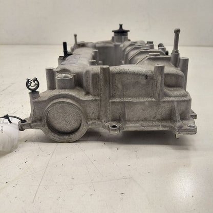Chevy Volt Engine Cylinder Head Valve Cover  1.5 2016 2017 2018 2019