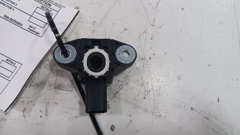 Chrysler 200 Sensor  2015 2016 2017