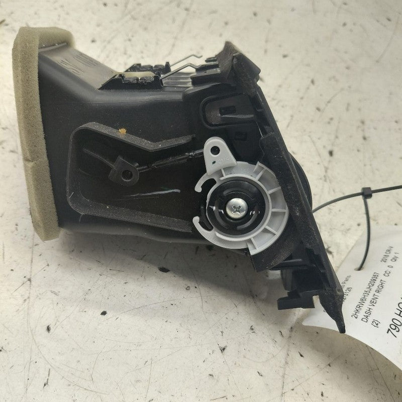 Honda CR-V Dash Air Vent Right Passenger  2019 2018 2017