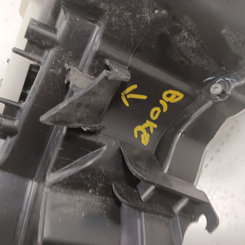 Driver Left Headlight Head Lamp Halogen Fits 13-14 Nissan LEAF  OEM