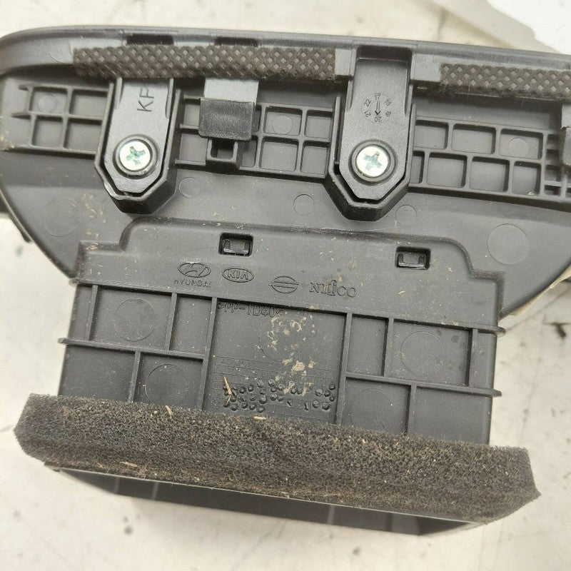 Hyundai Kona Dash Air Vent Center Middle  2021 2020 2019