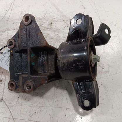 Hyundai Accent Engine Motor Mount Left Driver 1.6 2014 2015 2016 2016 2017